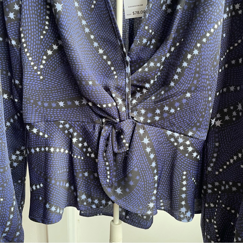 NWT BCBGeneration Twilight Blue Long Sleeve Blouse - Picture 2 of 10